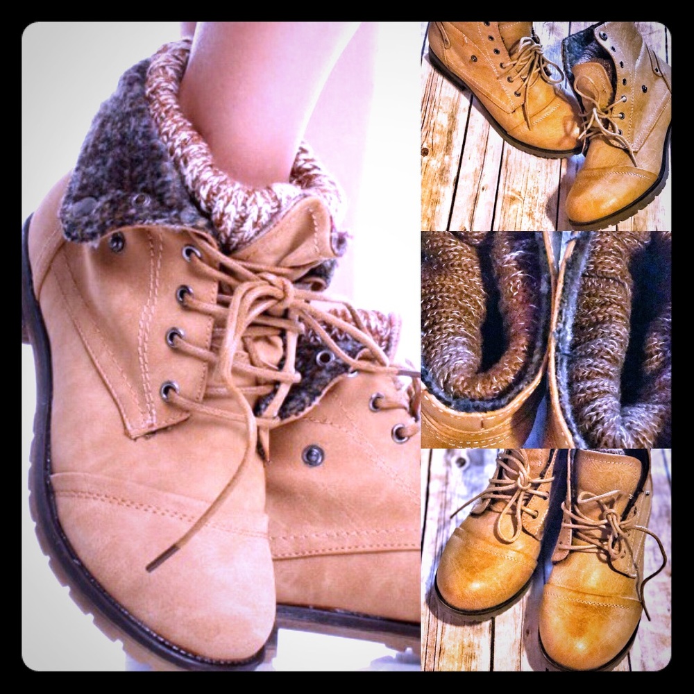 Vintage boho combat style lace up ankle bootie